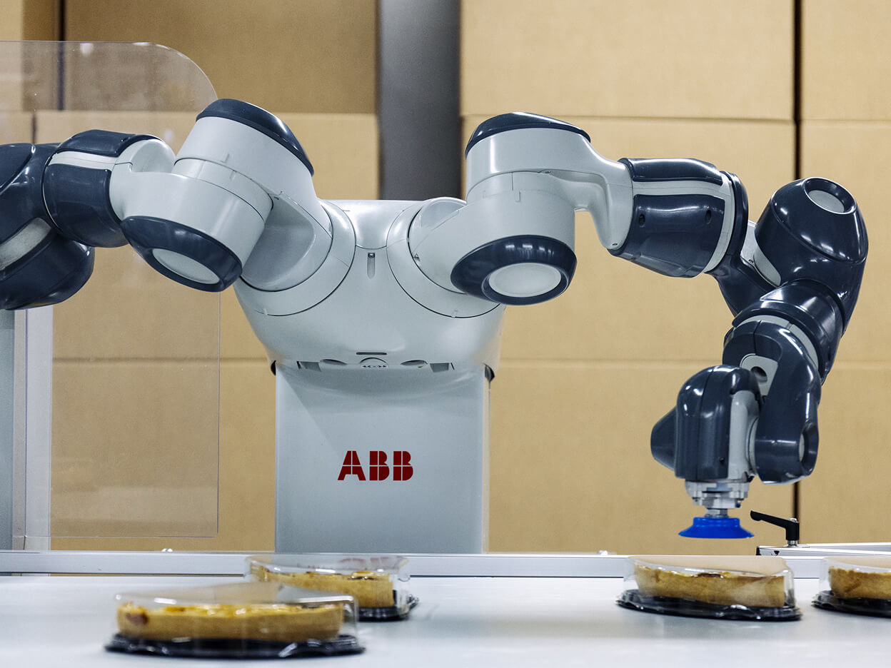 Roboter verschliesst Küechli